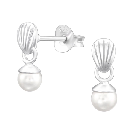 Eine Muschel mit einer aufgehängten Perle Ohrstecker mit Perlen Schmuck | All4silver
